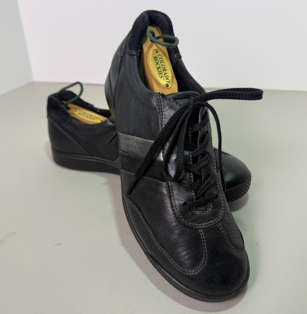 ECCO 1963 Womens Black Leather Suede Metallic Stripe Retro Sneakers 7-7.5 /38